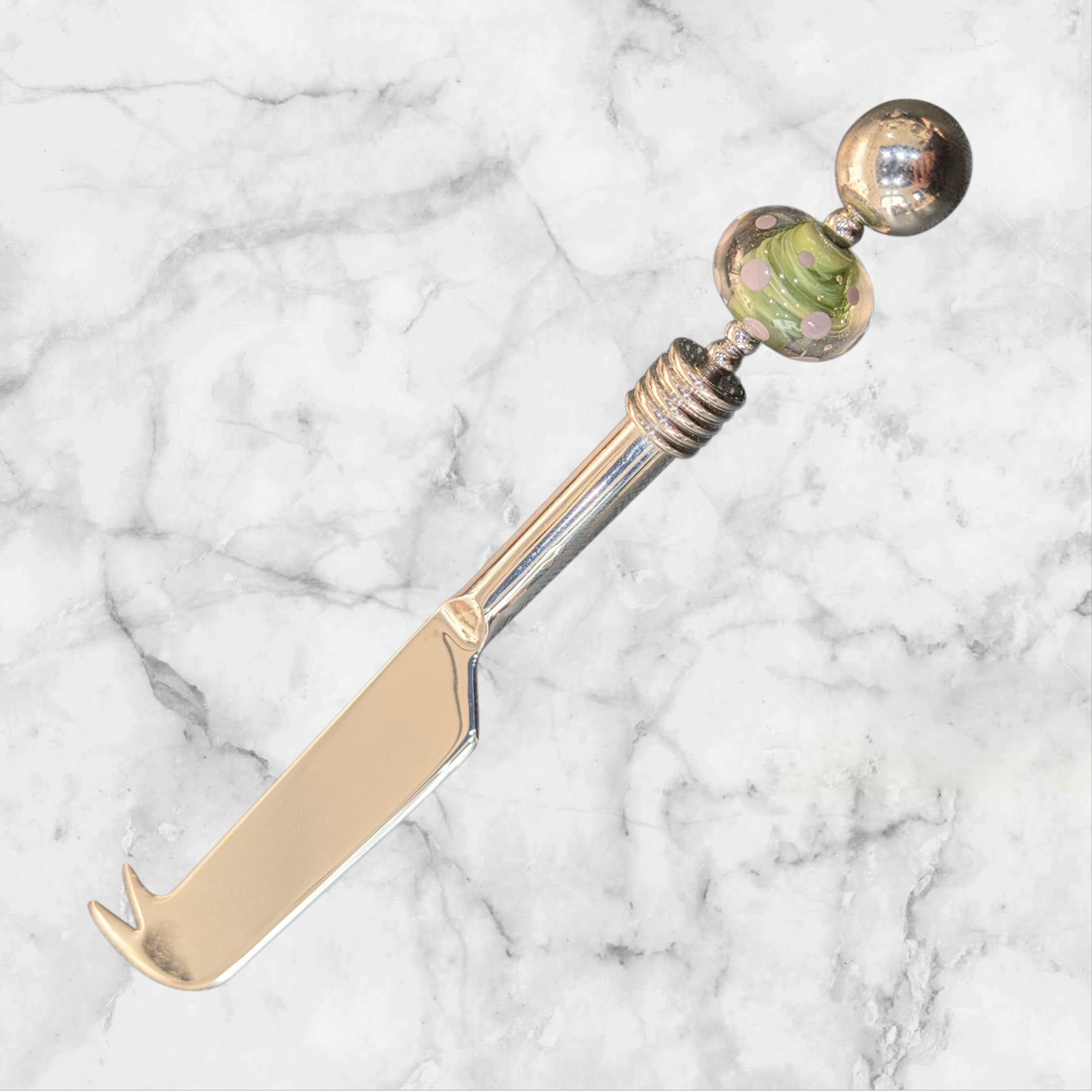 💚 Couteau à fromage artisanal – Perle de verre verte